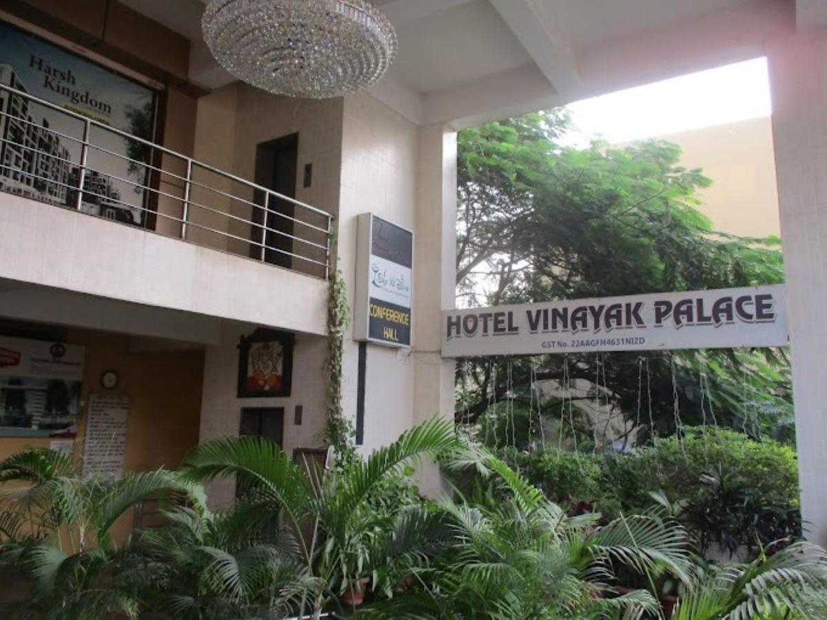 Hotel Vinayak Palace Bilāspur Exterior foto
